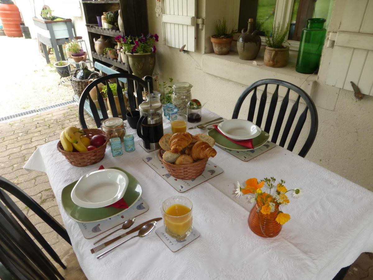 Chez Kate Bed & Breakfast Charroux  Eksteriør bilde
